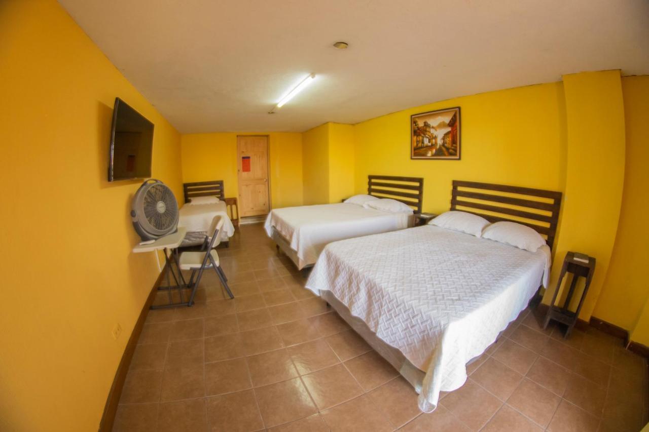 Euro Hostal Guatemala Exterior foto
