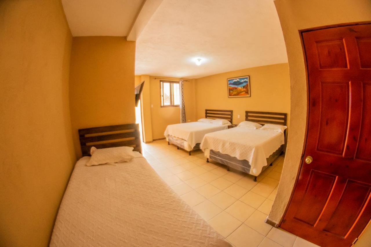 Euro Hostal Guatemala Exterior foto
